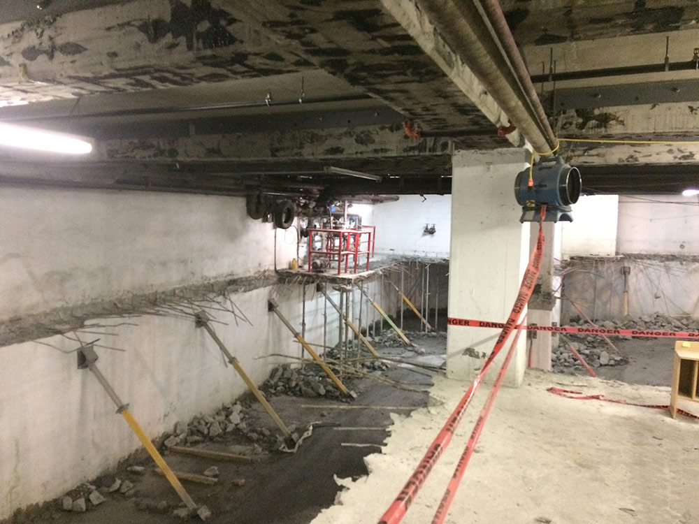 Avant Refection stationnement souterrain, Montréal 